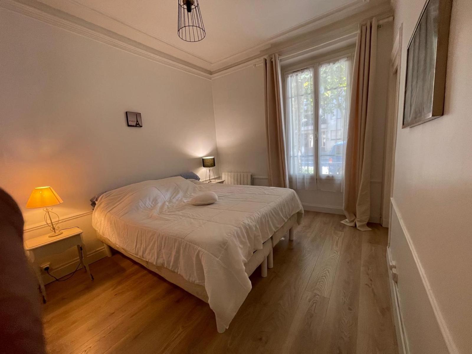 Boulogne 3 Pieces Avec Terrasse Appartement Buitenkant foto
